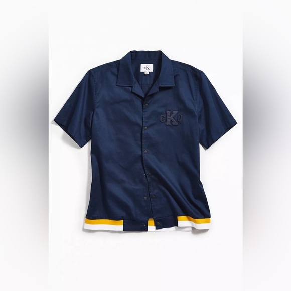 NWT - Calvin Klein Ribbed Hem Short Sleeve Button-down Shirt - Size XS - Picture 1 of 6